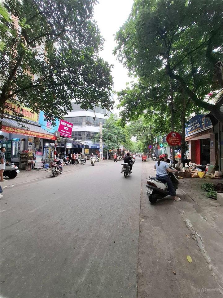 Nhà đẹp văn quán 25m, 5 tầng, 3pn, lô góc 2 thoáng, ngõ 3 gác, trung tâm, hơn 6 tỉ
