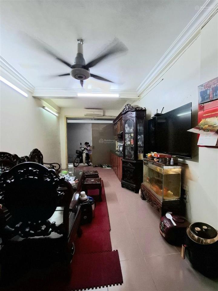 Nhà đẹp văn quán 25m, 5 tầng, 3pn, lô góc 2 thoáng, ngõ 3 gác, trung tâm, hơn 6 tỉ