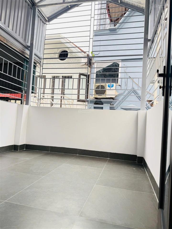 Nhà đẹp thanh xuân 23m, 5 tầng, 3pn, phân lô, ô tô đỗ cửa, ngõ thông tứ tung, trung tâm thanh xuân
