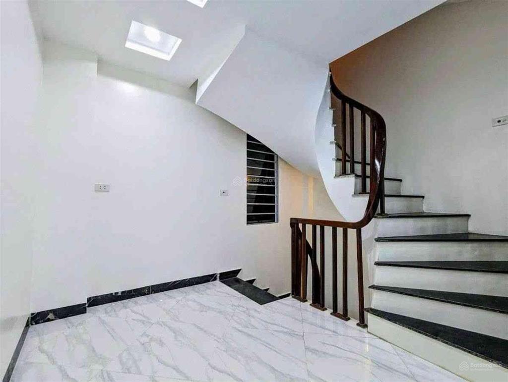 Nhà đẹp thanh xuân 30m, 7 tầng, 3pn, view thoáng vĩnh viễn, gần vành đai 2.5 nhỉnh 8 tỉ