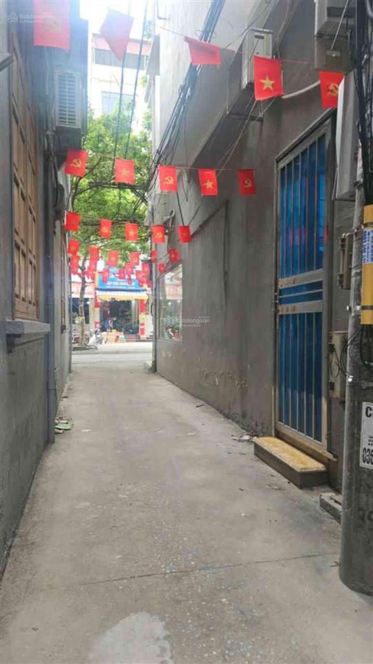 F0 siêu rẻ. tô hiệu 40m², 2 tầng, 2 mặt ngõ, ngõ thông, trung tâm hà đông chỉ 180tr/m