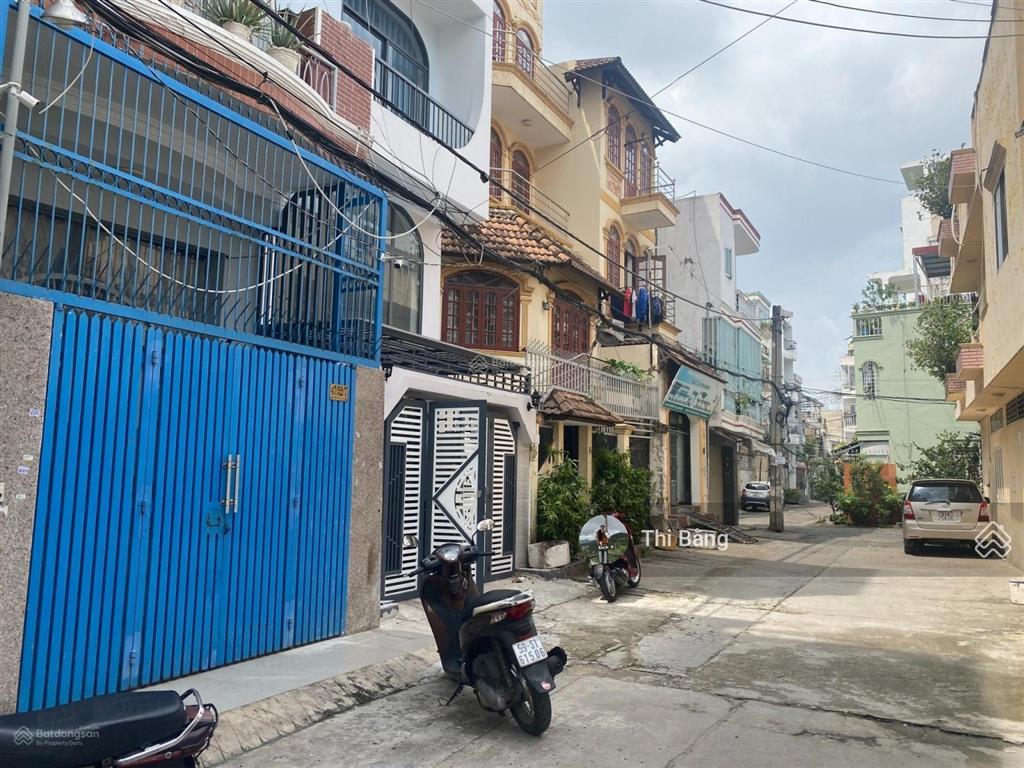 Vị trí kinh doanh (4x22m) 3 tầng btct hẻm vip khu an ninh gần rạch xuyên tâm bùi đình túy p24 bt