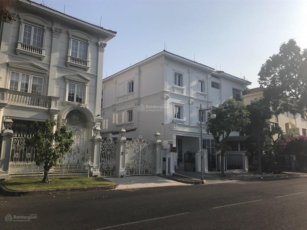 Bán nhà biệt thự song lập, phú mỹ hưng quận 7 diện tích đất 200m2 giá 50 tỷ. sổ hồng. 0902 949 ***