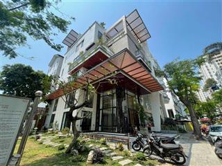 Bán nhà góc công viên khu hưng gia, phú mỹ hưng, quận 7 dt 8*18,5m hầm thang máy 4 tầng giá 59,9 tỷ