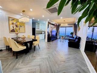 Chính chủ cần bán gấp căn hộ 110m2 căn 3pn góc giá chỉ 8,7 tỷ.  0964 161 ***