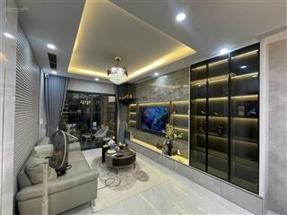 Chính chủ bán nhanh căn hộ 2pn, 2wc giá chỉ 6,4 tỷ.  0964 161 ***