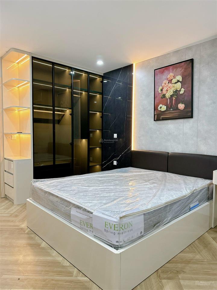 Chính chủ bán nhanh căn hộ 3pn, căn sân vườn 114m², giá chỉ 8,9 tỷ.  0964 161 ***