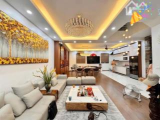 Bán nhà mặt phố tại nguyễn văn huyên, giá cực chất 28 tỷ, 65m2, view đẹp