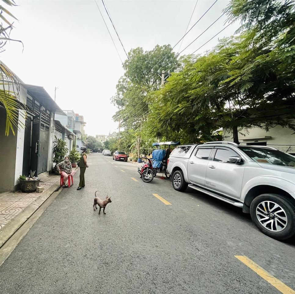 Bán đất đường 10m tô ký khu vip k82 tân chánh hiệp 4x22m, giá 5.6 tỷ