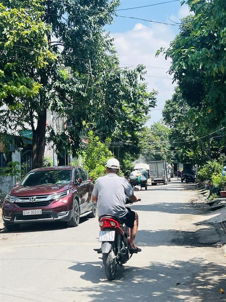 Bán đất tại kênh tham lương,kdc tân tiến giá 6,15 tỷ, 108 m2, giá siêu hời, view đẹp