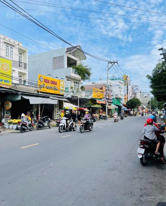 Nhà mặt tiền kinh doanh trần thị cờ ,thới an, 5x20 , đct 15tr/th giá 9.8 tỷ tl