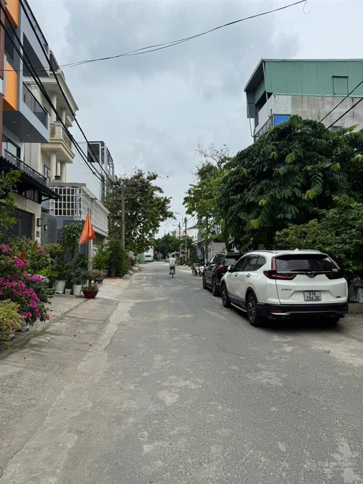 Chdv 4 tầng doanh thu 25tr, 5m x 20m kdc tân tiến kênh tham lương