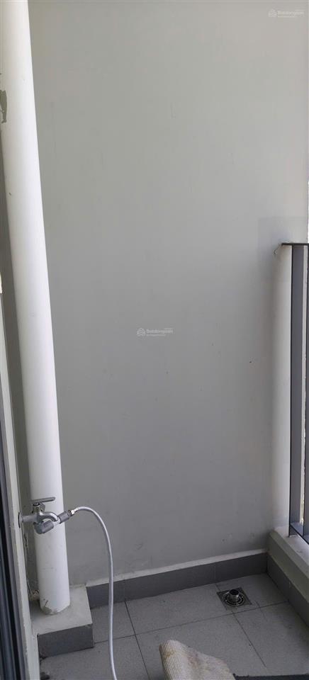 Cho thuê bcons sala 2pn2wc full nt dính tường + 1 máy lạnh giá rẻ nhất