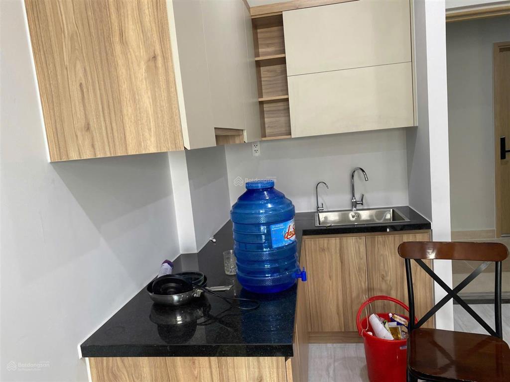 Cho thuê bcons polygon 2pn2wc có sẵn 2 máy lạnh