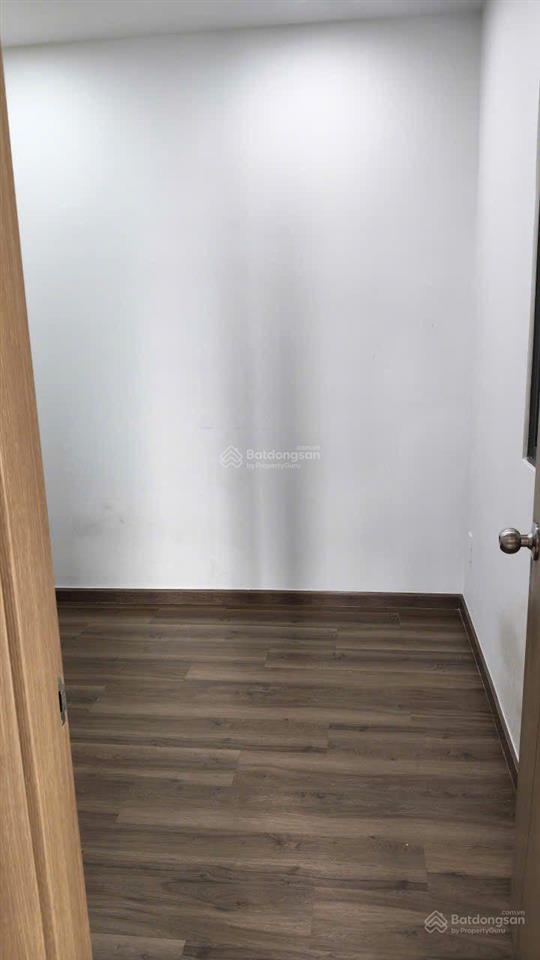 Cho thuê bcons sala 2pn2wc có 2 máy lạnh, tủ lạnh ở được liền