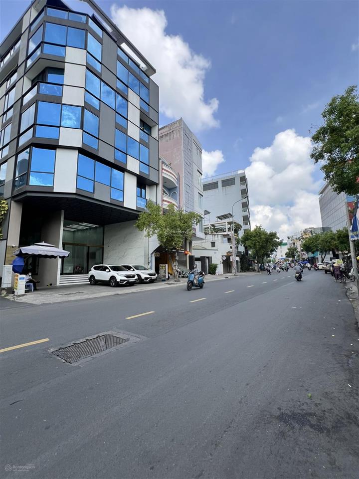 Siêu phẩm nhà góc 2 mặt tiền đẹp nhất hoàng hoa thám 8x20m trệt 23 lầu chỉ 65 tỷ tl