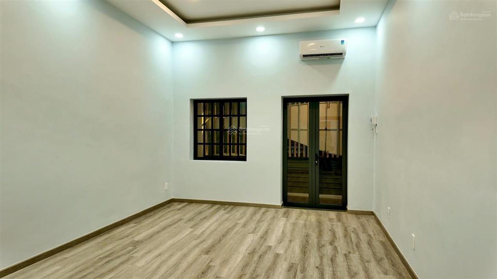 Chính chủ cần bán nhà mặt tiền nguyễn văn giai 4x14m xd được hầm lửng 5 lầu chỉ 19.5 tỷ