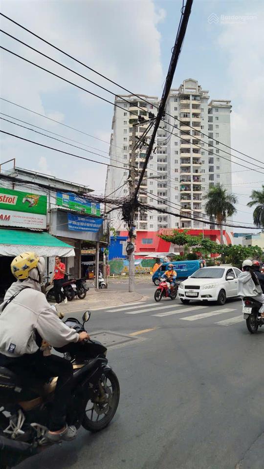 Cơ hội hiếm có chính chủ cần bán gấp hẻm xe tải thoại ngọc hầu 5,5x21m trệt lầu chỉ 10 tỷ