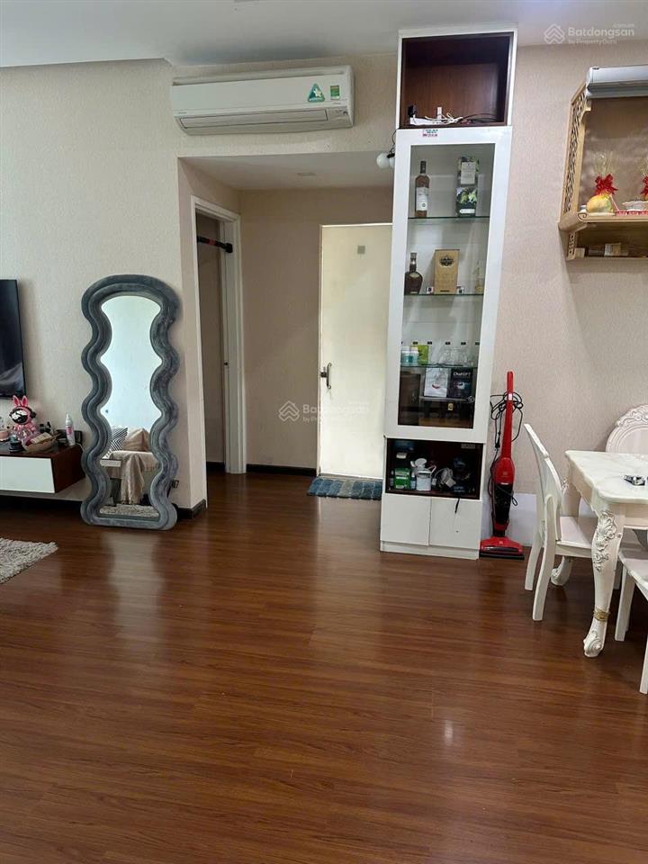 Cần bán căn hộ 2pn tầng trung chung cư phú mỹ vạn phát hưng diện tích rộng, giá tốt. vị trí đẹp