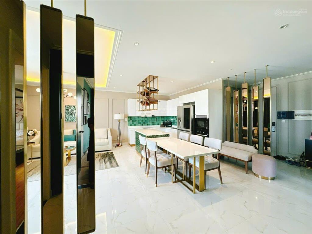 Căn hộ 3pn full nội thất cao cấp view sông sài gòn, tầng trung, căn góc cần bán. giá tốt