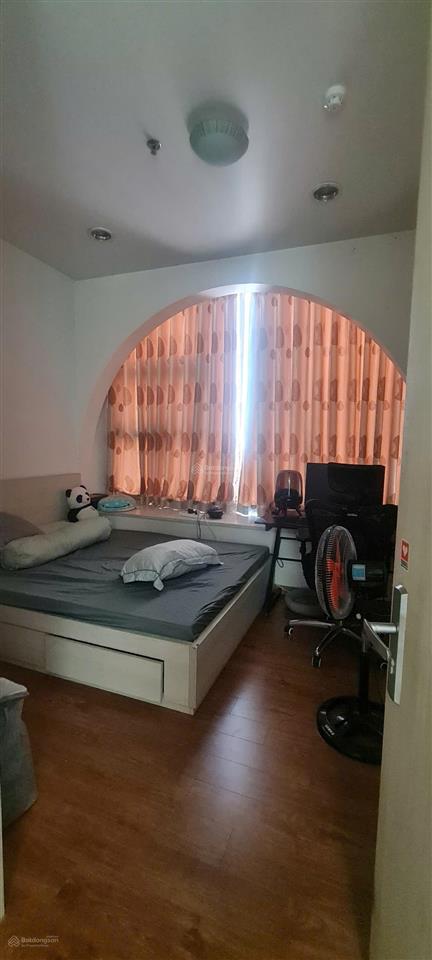 Căn hộ la casa cần bán với diện tích rộng, căn 2pn có nội thất tầng cao view cực kỳ đẹp,nhìn hồ bới