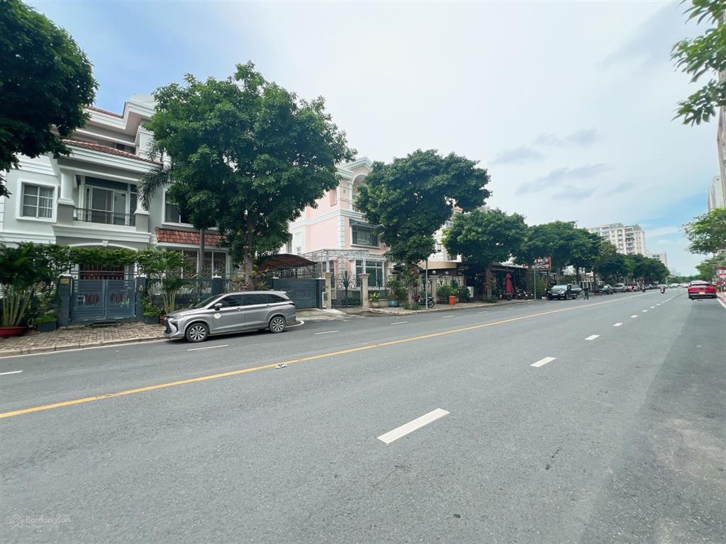 Bán nhà biệt thự đơn lập nam thông 1 p. tân phú phú mỹ hưng quận 7 giá 53,8 tỷ sổ hồng. 0903 775 ***