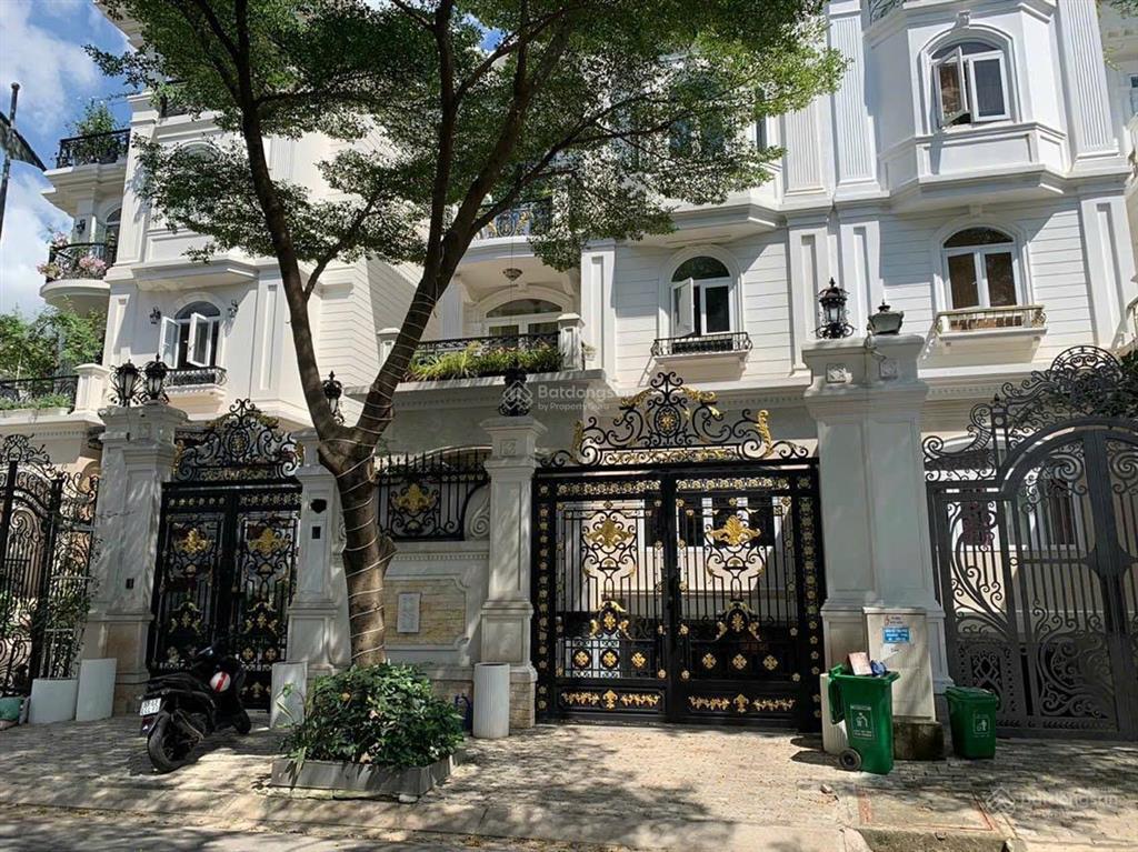 Bán nhà biệt thự đơn lập nam thông 1 p. tân phú phú mỹ hưng quận 7 giá 53,8 tỷ sổ hồng. 0903 775 ***