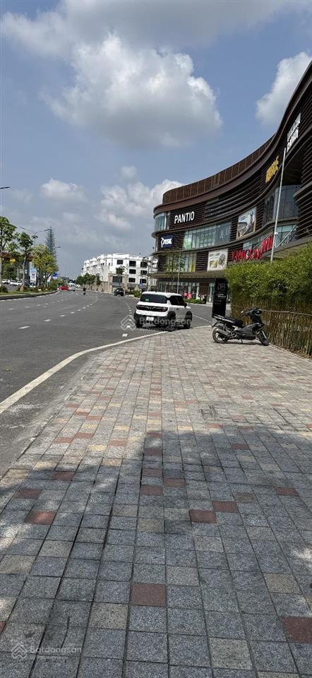 Qt250  song lập view 2 mặt biển hồ cực vip
