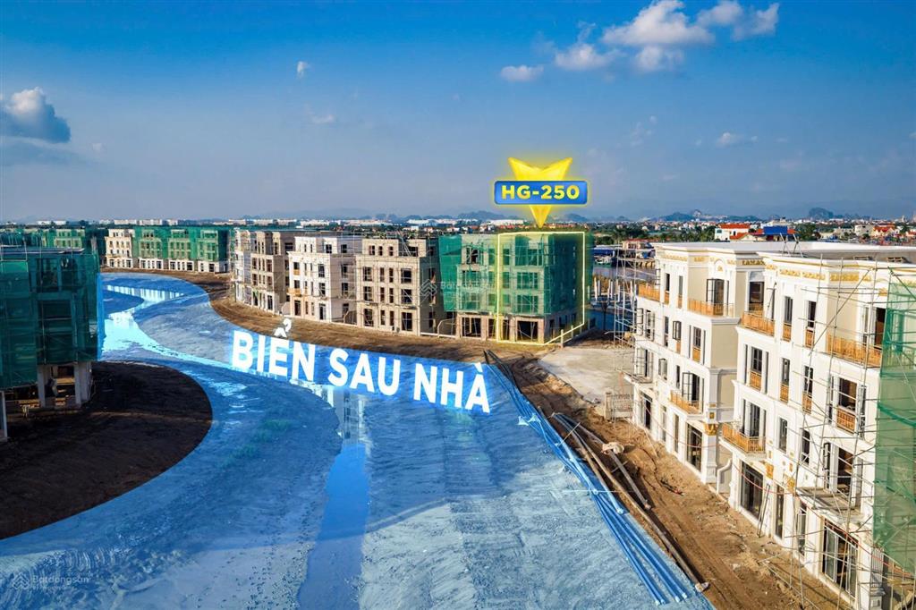 Hg250 song lập hoàng gia vị trí đẹp view biển sau nhà, mặt đường ven sông, gần bể bơi pha lê.