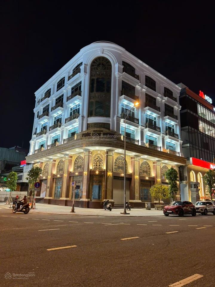 Cho thuê văn phòng đẹp, giá siêu hời 800 triệu vnd, 2000 m2 tại 2/9, hải châu, đà nẵng