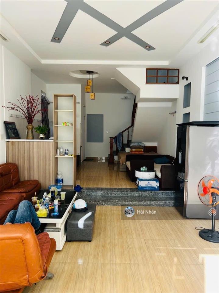 Nhà 2 tầng, lô góc 2 mặt tiền sơn trà giá tốt