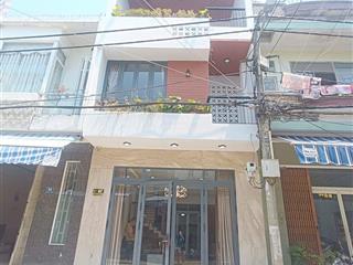 Nhà mặt tiền đường 5m5 sát biển xách vali vào ở ngay chỉ 7,5 t