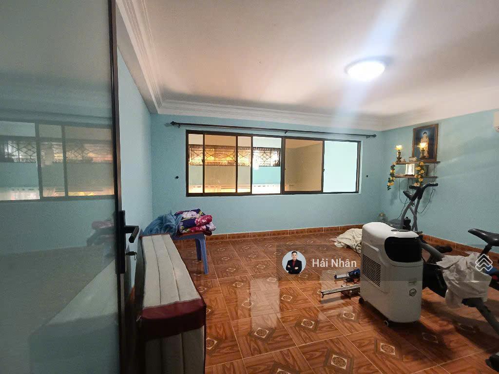 Mặt tiền mai hắc đế  sát cầu rồng  100m2 ngang 5m kinh doanh đỉnh