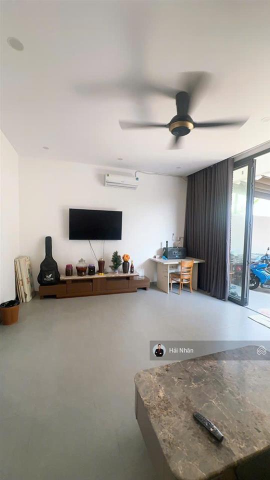 Nhà 2 tầng đẹp khu đô thị fpt city  144m2 ngang 6m  sát hồ điều hòa thoáng mát