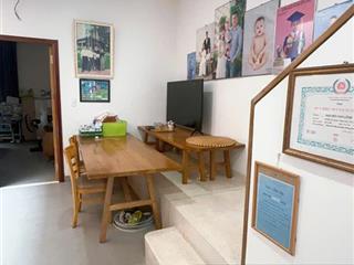 Nhà 2 tầng đẹp khu đô thị fpt city  144m2 ngang 6m  sát hồ điều hòa thoáng mát