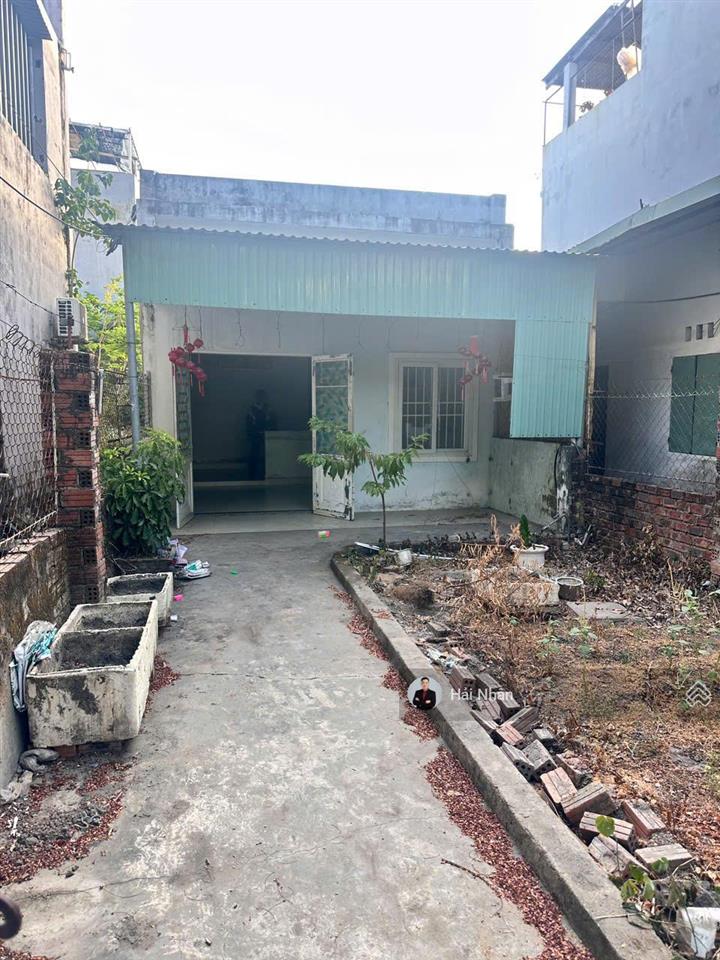 Đất mặt tiền biển xuân thiều 100m2  tặng nhà c4  3 mặt thoáng đón gió biển tự nhiên