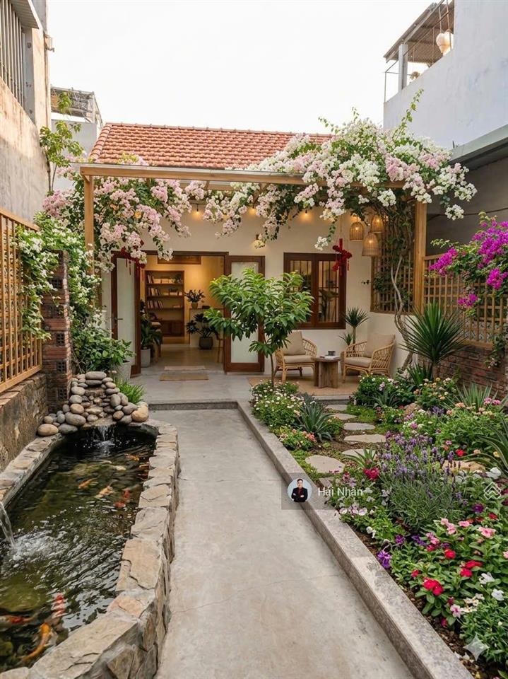 Đất mặt tiền biển xuân thiều 100m2  tặng nhà c4  3 mặt thoáng đón gió biển tự nhiên