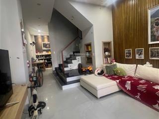 Nhà 3 tầng mỹ khê 7 gần biển tiềm năng khai thác dòng tiền cao