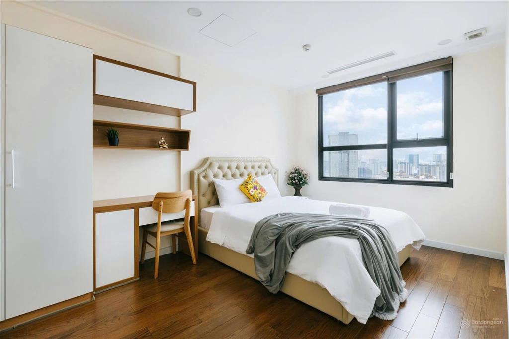 Cho thuê căn hộ chung cư central field 219 trung kính 75m2 2 ngủ full đồ 14 triệu/tháng 0987 522 ***