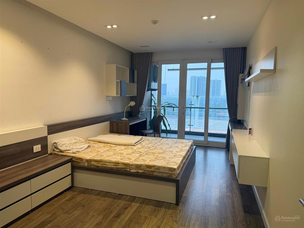 Cho thuê căn hộ ct4 vimeco nguyễn chánh 148m, 4 ngủ full đồ 24 triệu/tháng 0987 522 ***