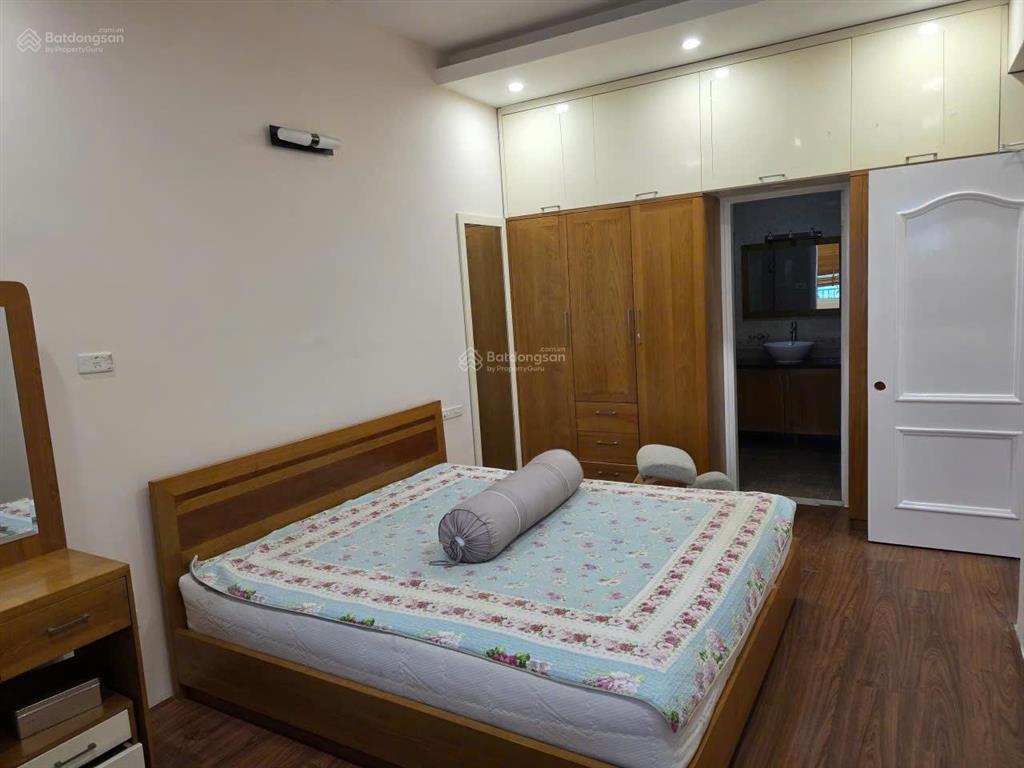 Cho thuê căn hộ 17t hoàng đạo thúy 120m2, 2 ngủ full đồ 15 triệu/tháng 0987 522 ***