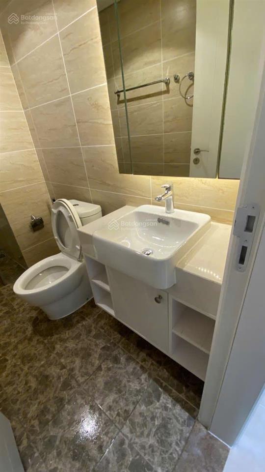 Cho thuê căn hộ vinhomes d'capitale trần duy hưng 70m 2 ngủ full đồ 18 triệu/tháng 0987 522 ***