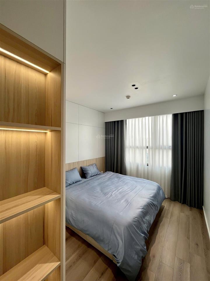 Cho thuê căn hộ vinhomes d'capitale trần duy hưng 70m 2 ngủ full đồ 18 triệu/tháng 0987 522 ***