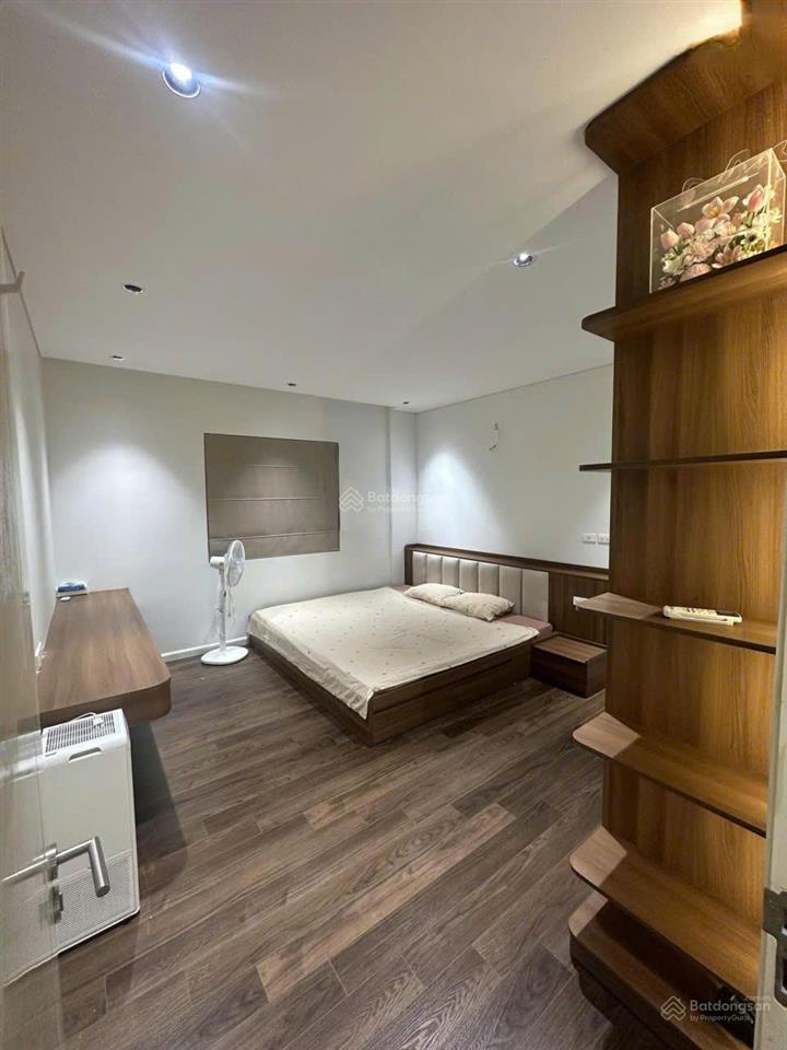 Cho thuê căn hộ chung cư times tower 35 lê văn lương 135m 3pn full đồ 20 triệu/tháng 0987 522 ***