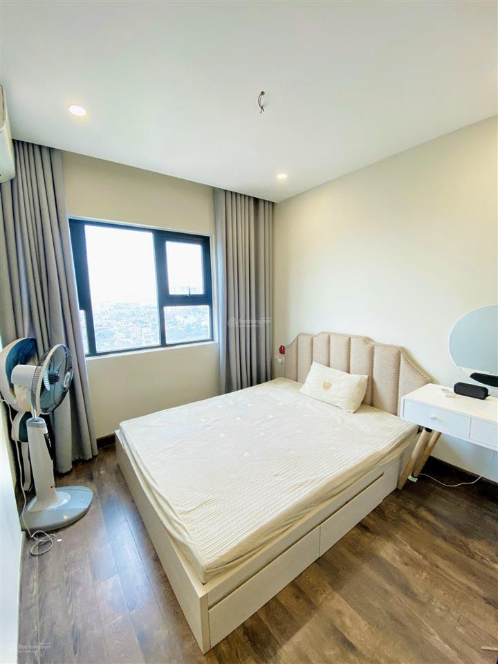 Cho thuê căn hộ chung cư 90 nguyễn tuân 100m, 3 ngủ full đồ 15 triệu/tháng 0987 522 ***