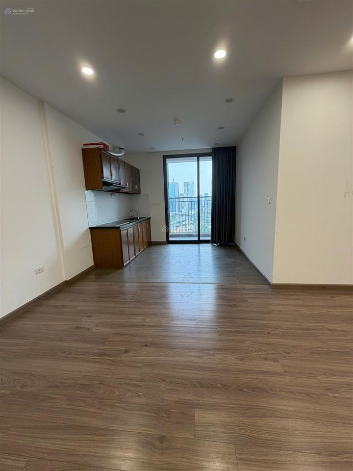 Cho thuê căn hộ chung cư việt đức complex 39 lê văn lương 95m 3pn đồ cơ bản 0987 522 ***