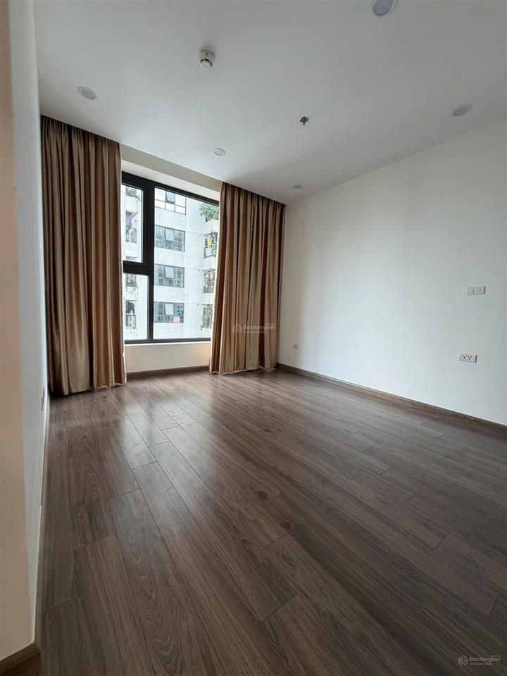 Cho thuê căn hộ chung cư việt đức complex 39 lê văn lương 95m 3pn đồ cơ bản 0987 522 ***