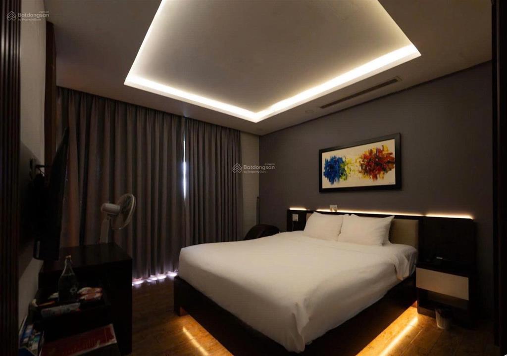 Cho thuê nhà 3 tầng phố tây mt đường phan thúc duyện, gần 100m2, rộng 6.5m