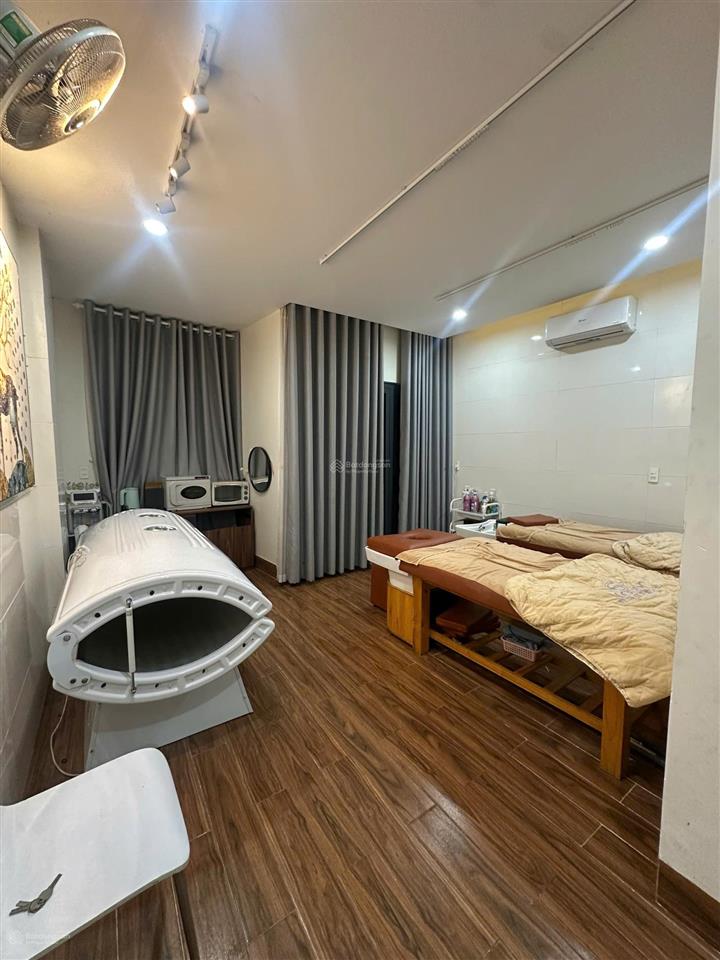 Bán tòa căn hộ 5 tầng mặt phố hà huy tập