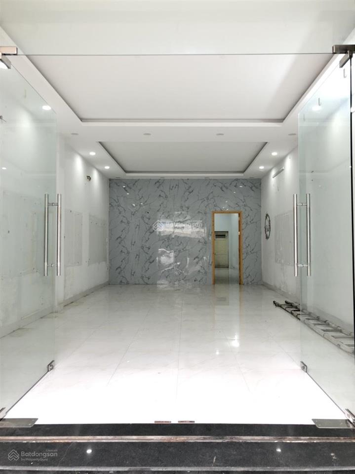 Cho thuê nhà 3 tầng mặt phố đường tố hữu, hải châu, dt 100m2, giá 20tr